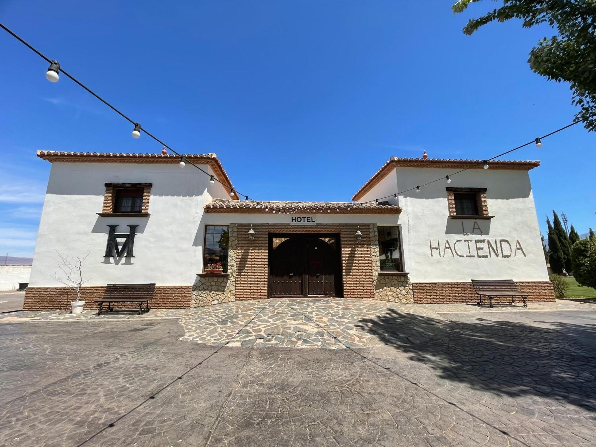 La Hacienda Del Marquesado Hotel Albunan Ngoại thất bức ảnh