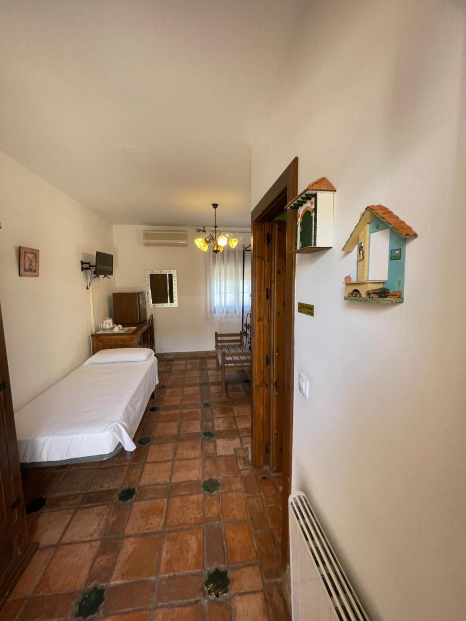 La Hacienda Del Marquesado Hotel Albunan Ngoại thất bức ảnh